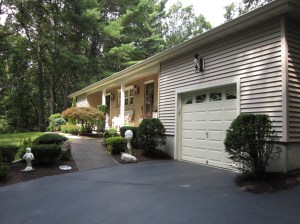 124 Hopkinton Rd Upton