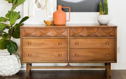 diy-tricks-wood-refinishing-standard_eabd14287d2e22a5119d0999f8fd10b0_860x540_q85