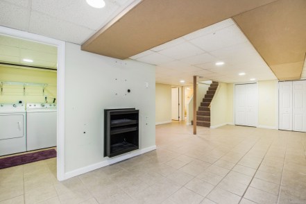 10 Recreation Room-1.jpg